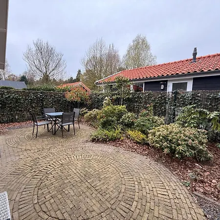 Chalet Modern Veluwe With Private Garden - Forest And Sauna Nearby *