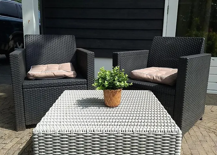 Fijn Dicht Bij 木屋 *