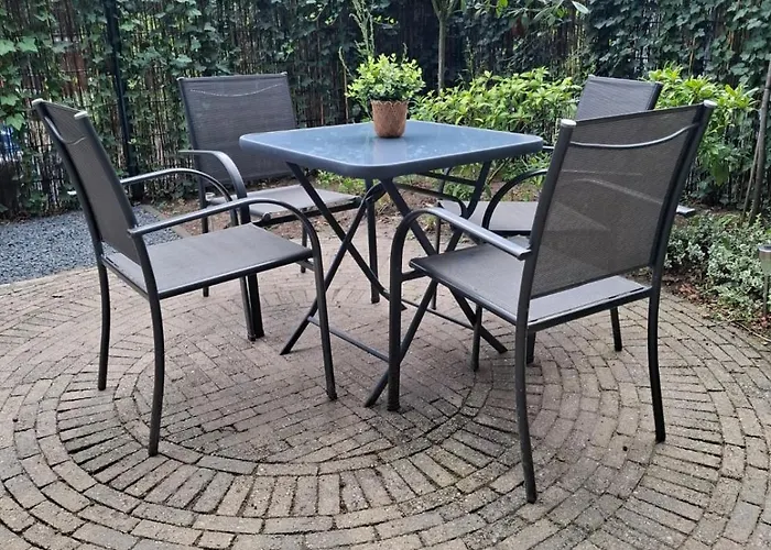 Fijn Dicht Bij 木屋 皮滕